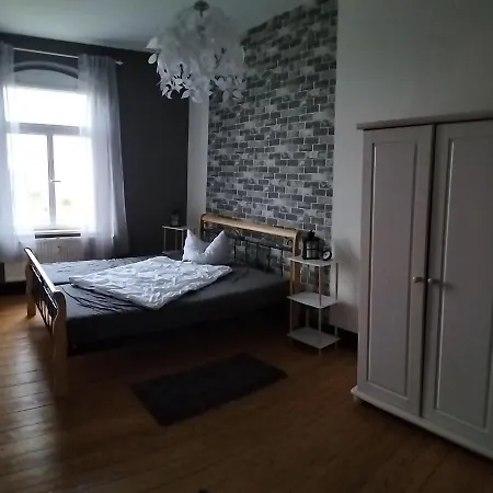 Διαμέρισμα Ferienwohnung Im Alten Bahnhof *